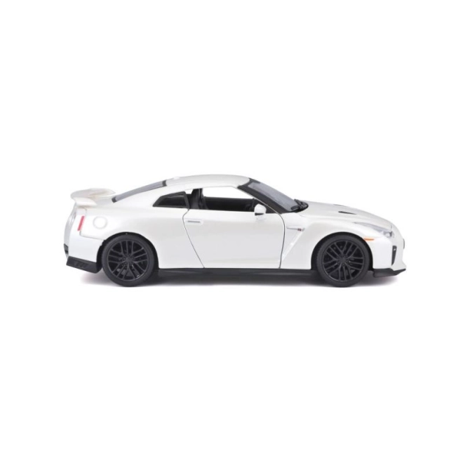 Nissan GT-R Bburago 1:24 metallic bílá – Bílý