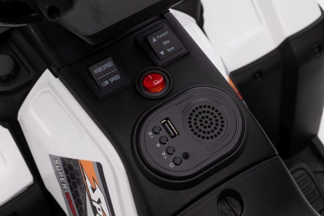 Dobíjecí čtyřkolka JC915 White