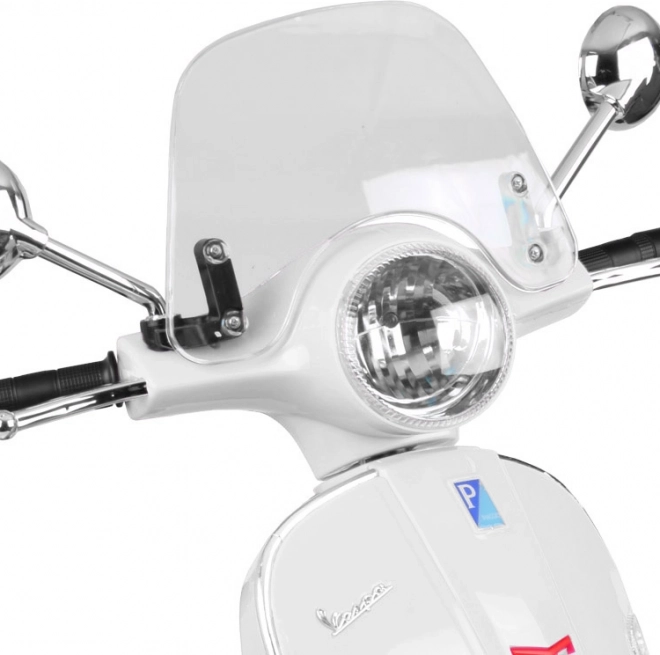Elektrický skútr Vespa GTS Super pro děti – Bílá