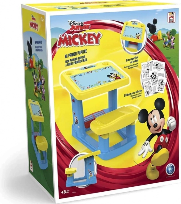 Moje první školní lavice Mickey