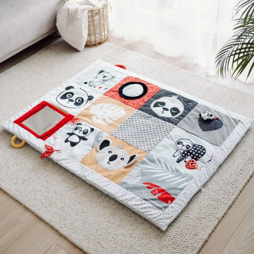 Měkké a bezpečné místo na hraní