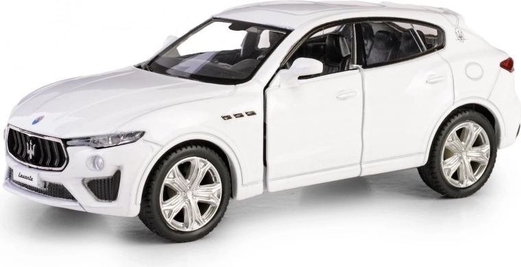 Otevírací dveře a detailní interiér