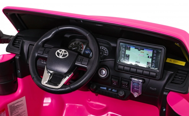 Toyota Hilux na baterie pro děti Růžová + pohon 4x4 + dálkové ovládání + 2 místa k sezení + rádio MP3 + LED