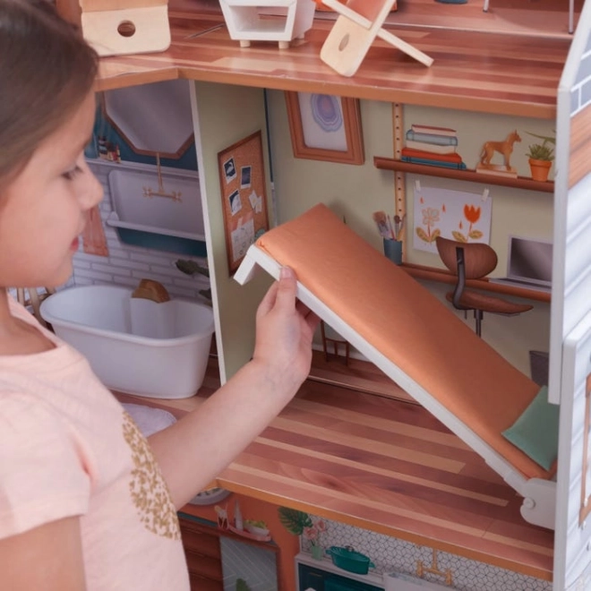 Dřevěný domeček pro panenky KidKraft Marlow