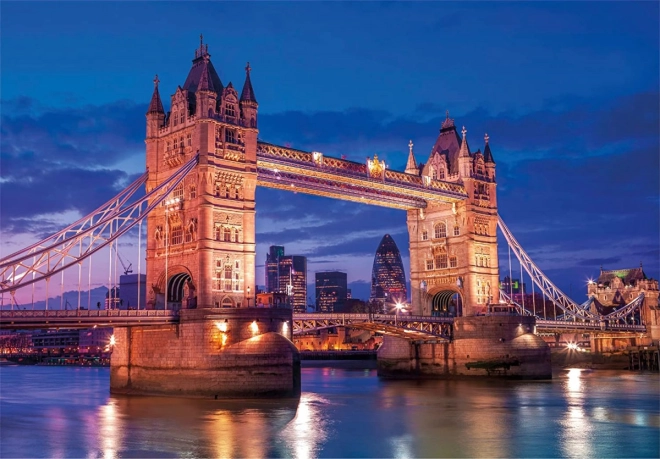 Působivý motiv Tower Bridge