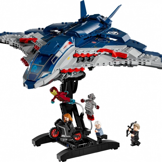 Avengers: Věk Ultrona Quinjet LEGO Marvel