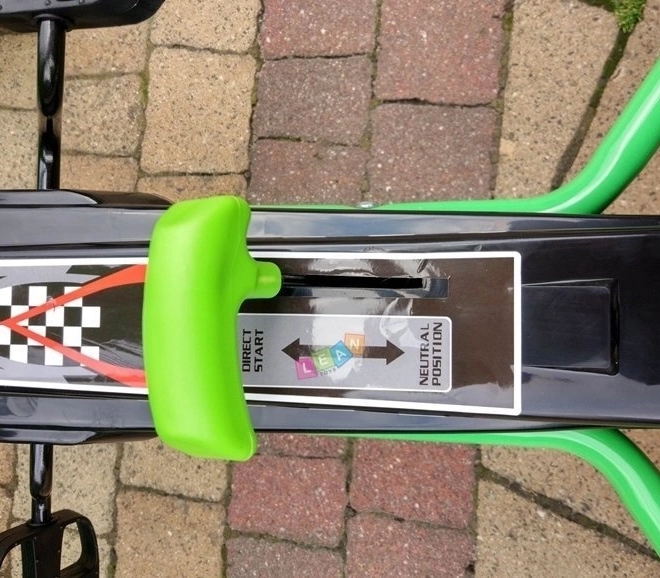 Pedálová vzduchová motokára + Nafukovací pneumatiky + Nastavitelné sedadlo – Zelená