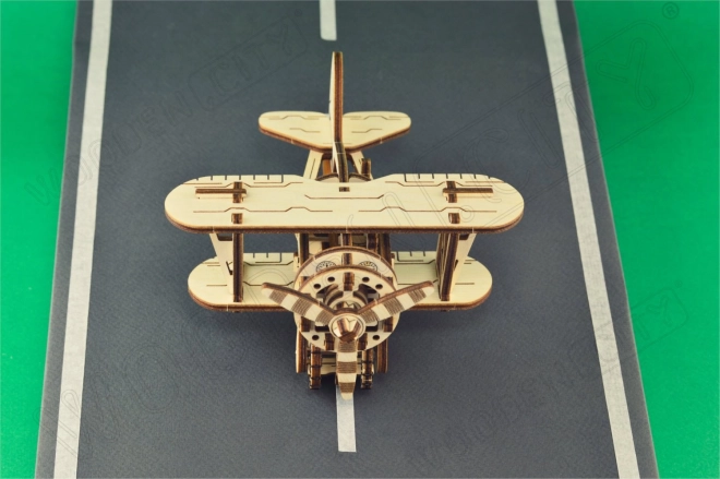 Dřevěné 3D puzzle dvouplošník
