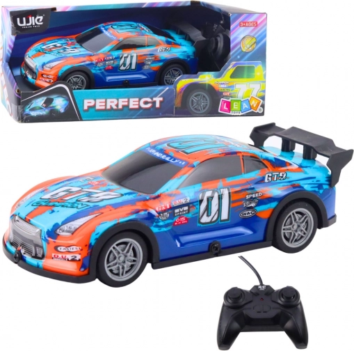 RC závodní auto se svítící karoserií, oranžovo‑tyrkysové