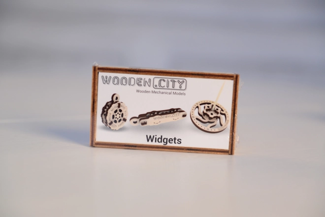 Wooden City 3D dřevěné mechanické puzzle 3 mechanické přívěšky na klíče