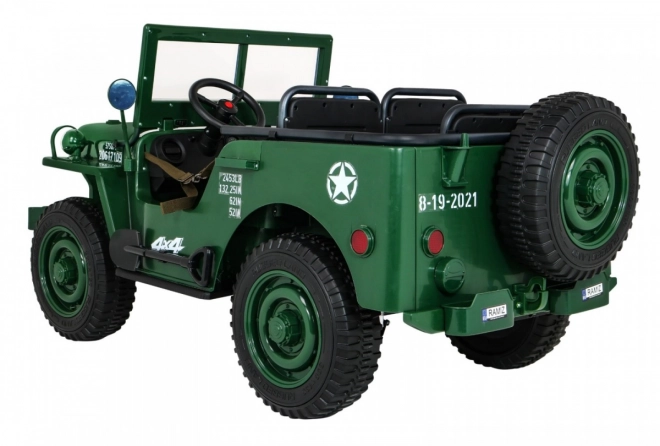 Retro vojenské auto pro 3 děti Zelené + pohon 4x4 + úložné prostory + EVA + pomalý start + MP3 LED