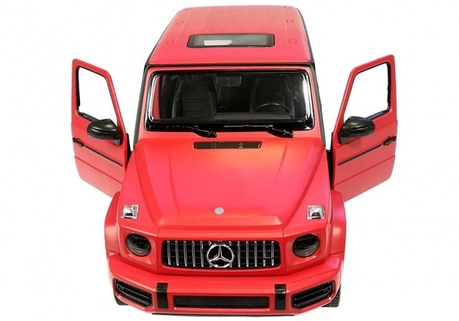 Dálkově ovládaný Mercedes G63 Rastar R/C – červený