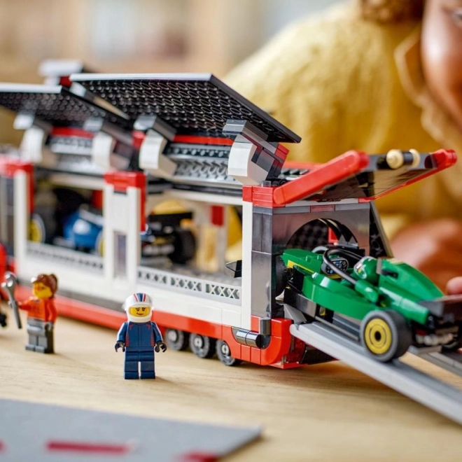 LEGO City F1 kamion s formulemi
