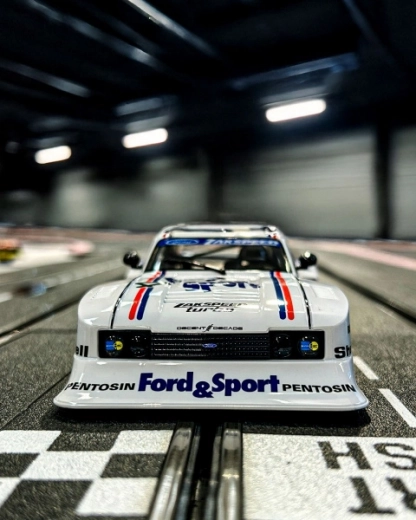 Funkční přední a zadní světla