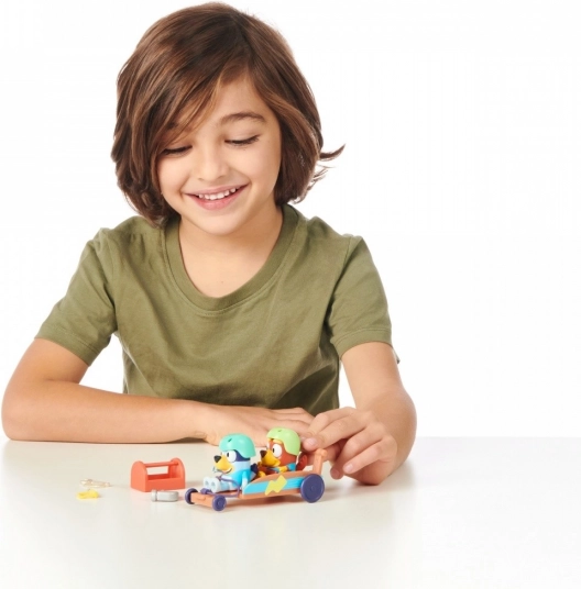 Figurky Bluey Gokart se 2 figurkami pejsků