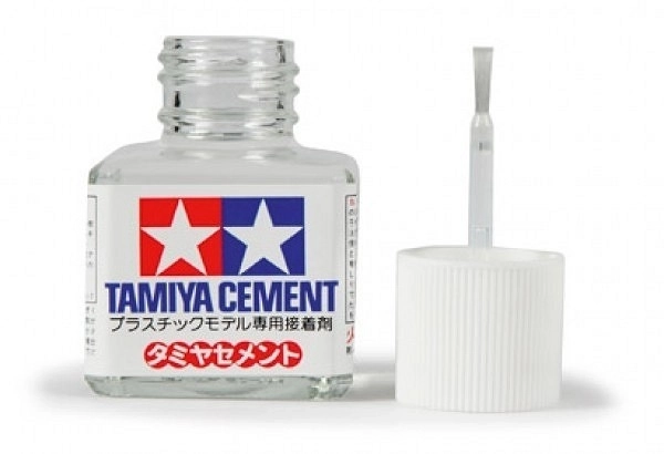 Modelářské lepidlo na plast se štětečkem 40 ml