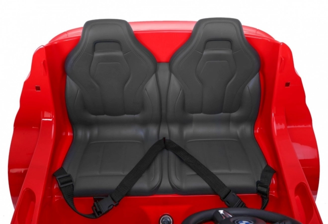BMW X6M XXL pro 2 děti Červená + dálkové ovládání + eko kůže + bezpečnostní pásy + pomalý rozjezd + MP3 USB + LED dioda