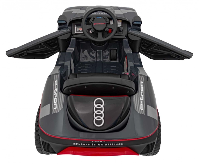 Audi RSQ E-TRON vozidlo Šedá