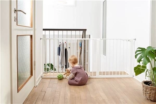 Baby Dan - Prodloužení branky Baby Dan PREMIER - 32 cm panel – Bílé