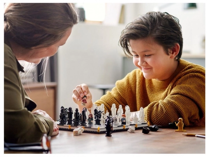 LEGO® Harry Potter™ 76392 Bradavice: kouzelnické šachy