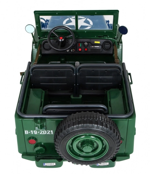 Dětský vojenský retro terénní vůz 4x4