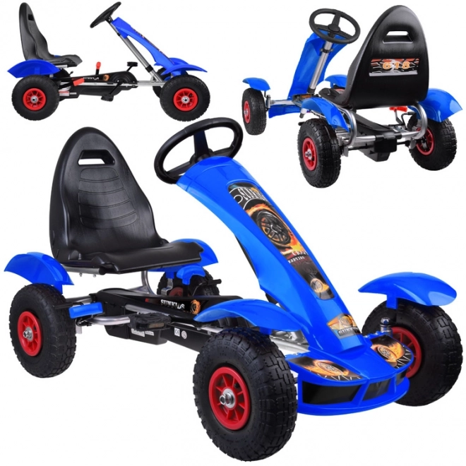 Zelený sportovní gokart s nafukovacími koly