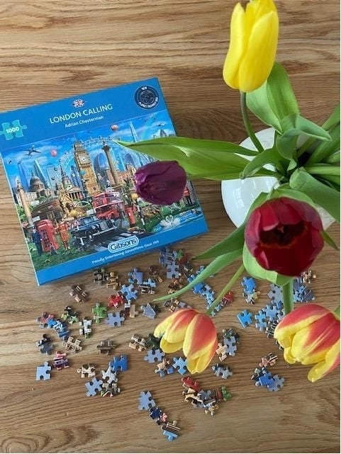 Puzzle Volání Londýna 1000 dílků