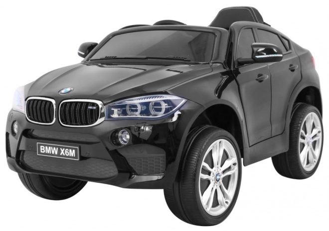 Realistický design licencovaného BMW X6M