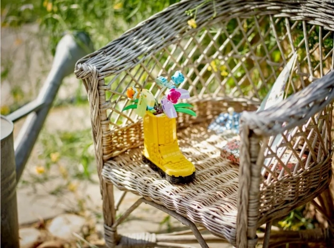 Lego creator květiny v konvi