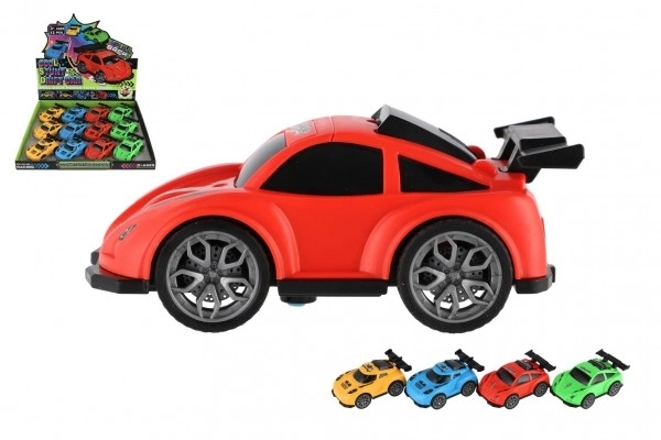 Závodní driftovací auto na zpětné natažení
