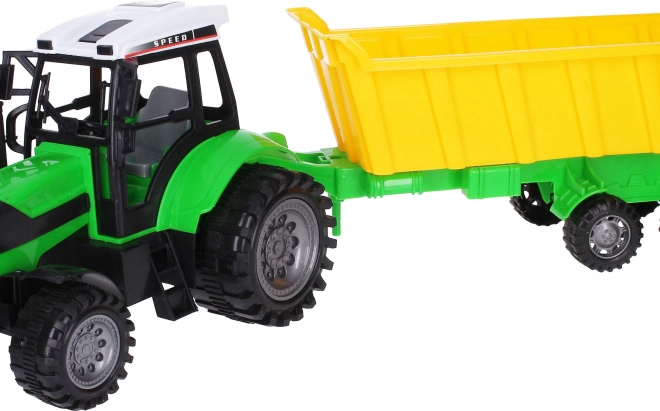 Velký traktor s vlečkou