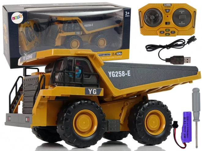 2.4 G Dálkově ovládaný sklápěcí nákladní automobil s přívěsem