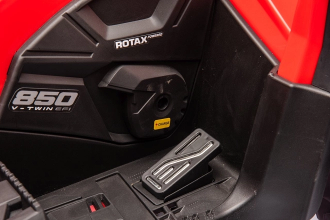Elektrický dětský čtyřkolka Can-Am Outlander červená