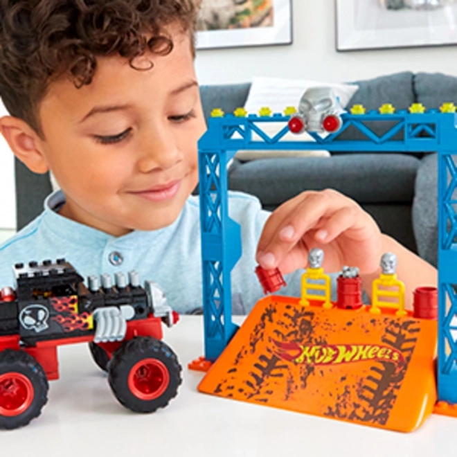 Hot Wheels Monster Trucks Bone Shaker kaskadérské podložky
