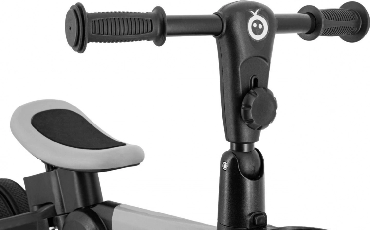 Roste s dítětem díky nastavitelné sedačce