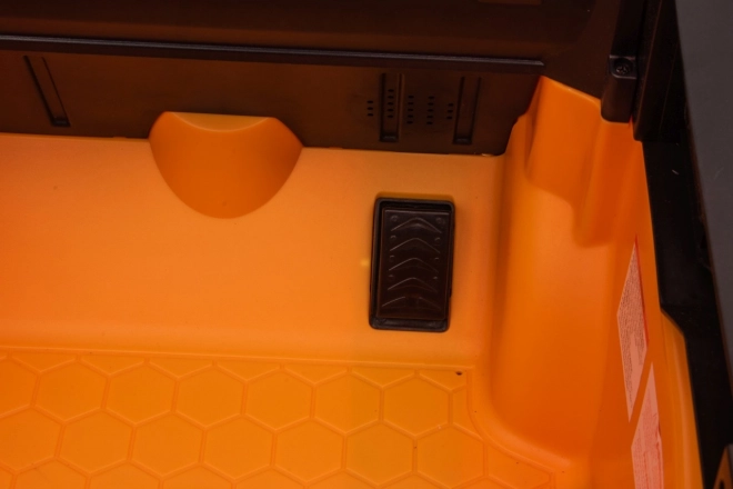 Dětský elektrický vysokozdvižný vozík JCB