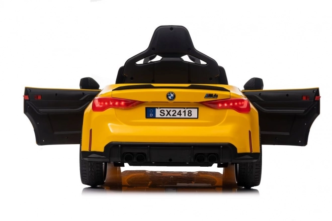 Bmw M4 baterie Auto žlutá
