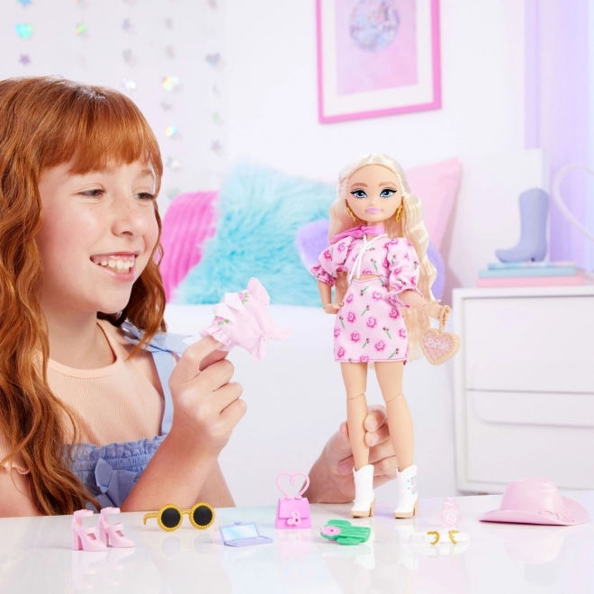 Lalka Barbie Dream Besties Malibu Festivalové stylizace