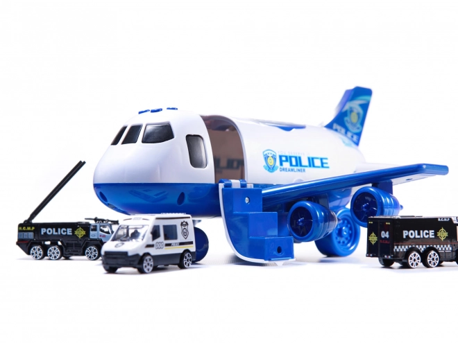 Letadlo transportér a 3 policejní auta