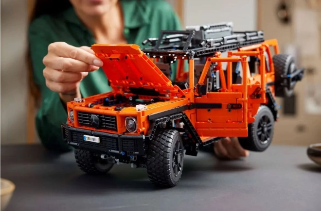 LEGO Technic Mercedes-Benz G 500 Off-road model