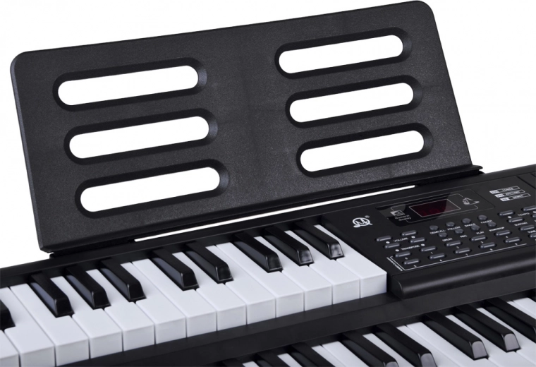 LED displej a praktické ovládací funkce