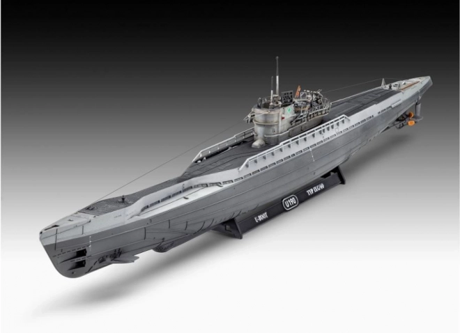 Plastikový model německé ponorky T.IX C/40 1/144
