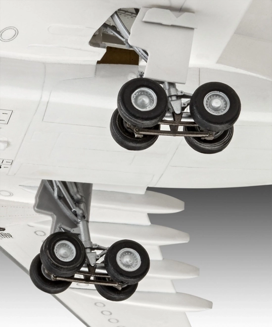 Plastikový model letadla Airbus A330-300 Lufthansa 1/144