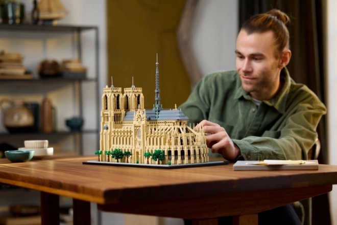 Stavebnice LEGO Architecture Katedrála Notre-Dame