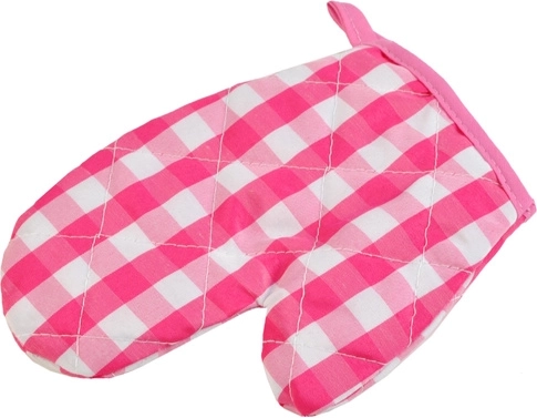 Bezpečné pečení s rukavicí a podložkou