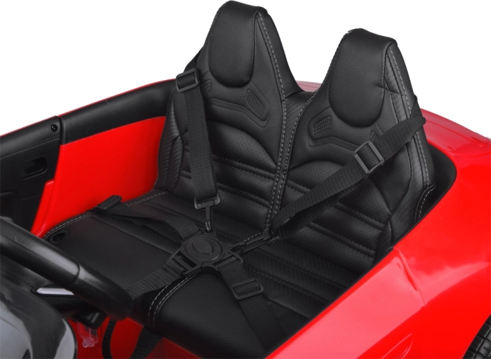 Komfortní sedadlo a bezpečné pásy