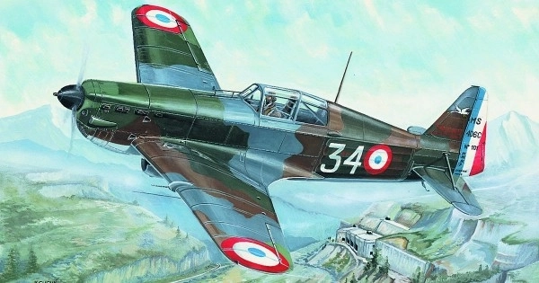 Model Morane Saulnier MS 406 11x14,7cm v krabici 25x14,5x4,5cm