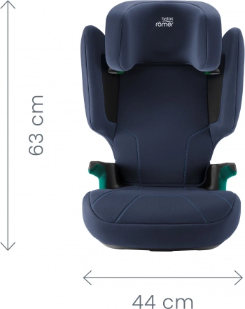 Štíhlý design pro 3 sedačky vedle sebe