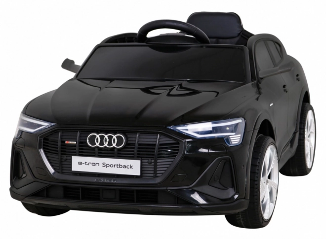 Audi E-Tron Sportback pentru copii + Pilot + tracțiune 4x4 + pornire lentă + radio MP3 + LED – Černá