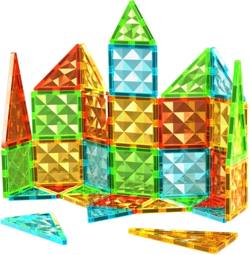 Kreativní stavění z 32 magnetických dílků